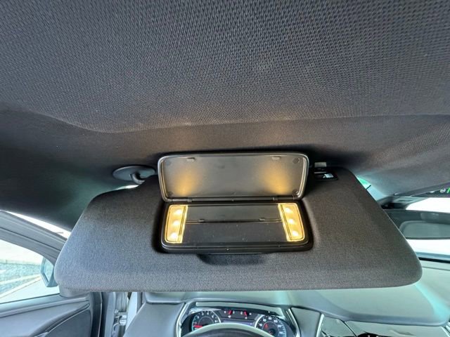 2022 Chevrolet Traverse Cloth photo 35