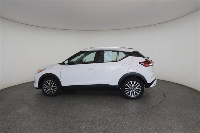 2021 Nissan Kicks SV photo 8
