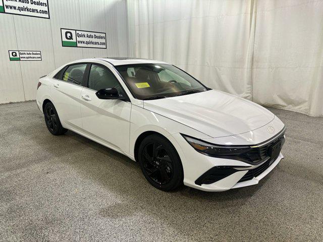 2026 Hyundai Elantra SEL's photo