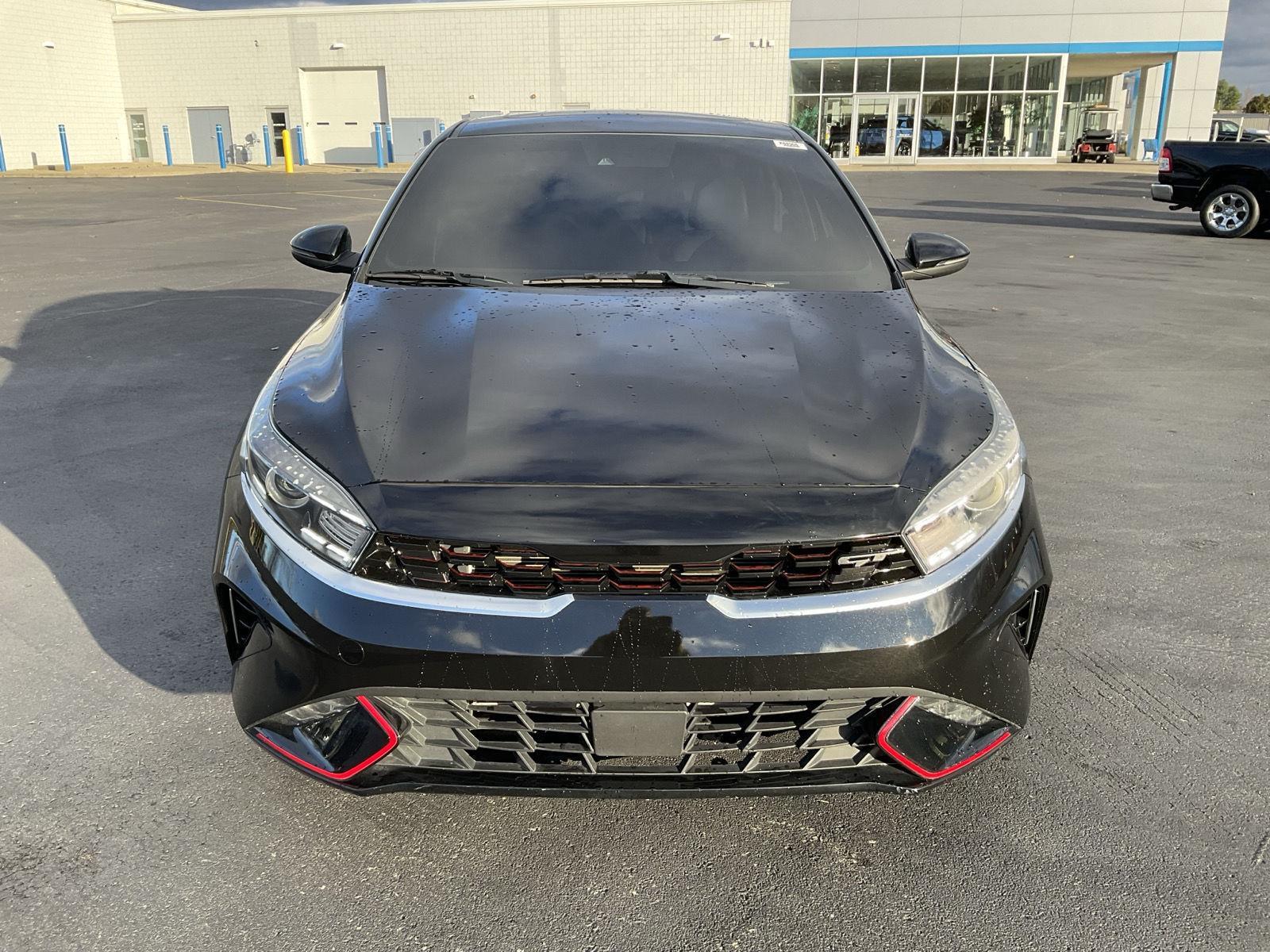 2022 Kia Forte GT-Line photo 2