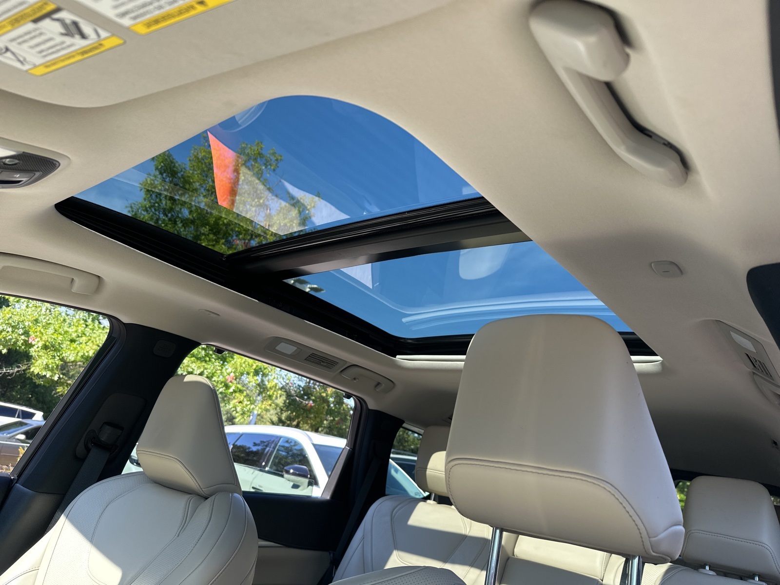 2025 Infiniti QX60 Luxe photo 12