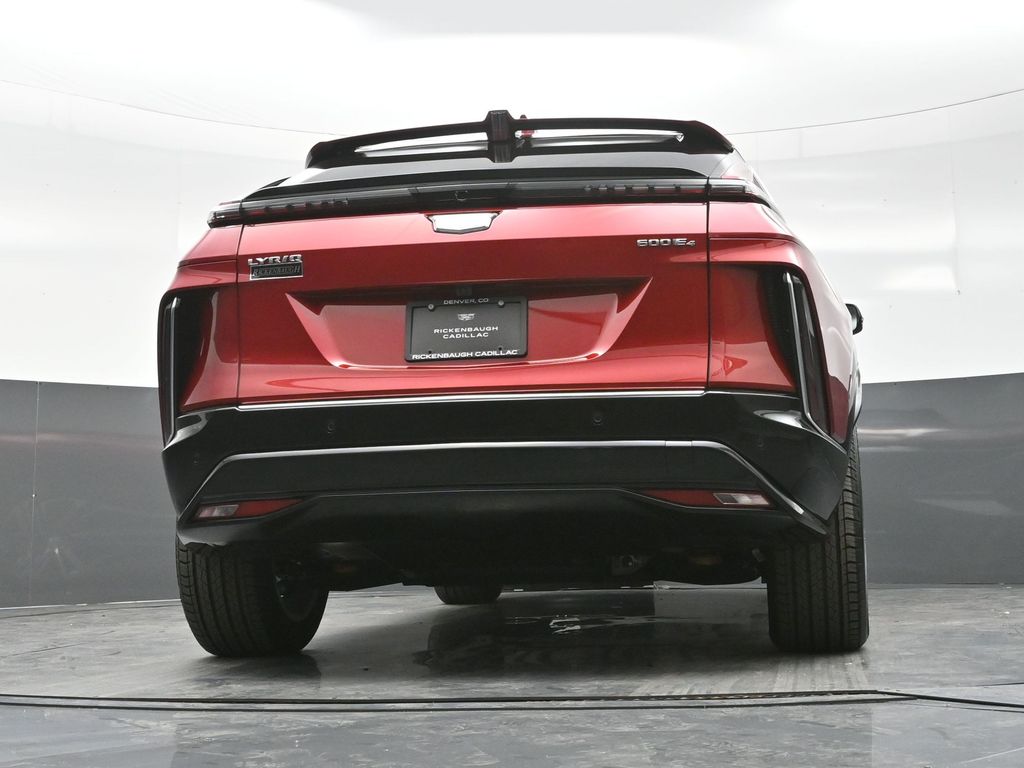 2025 Cadillac Lyriq Luxury photo 19