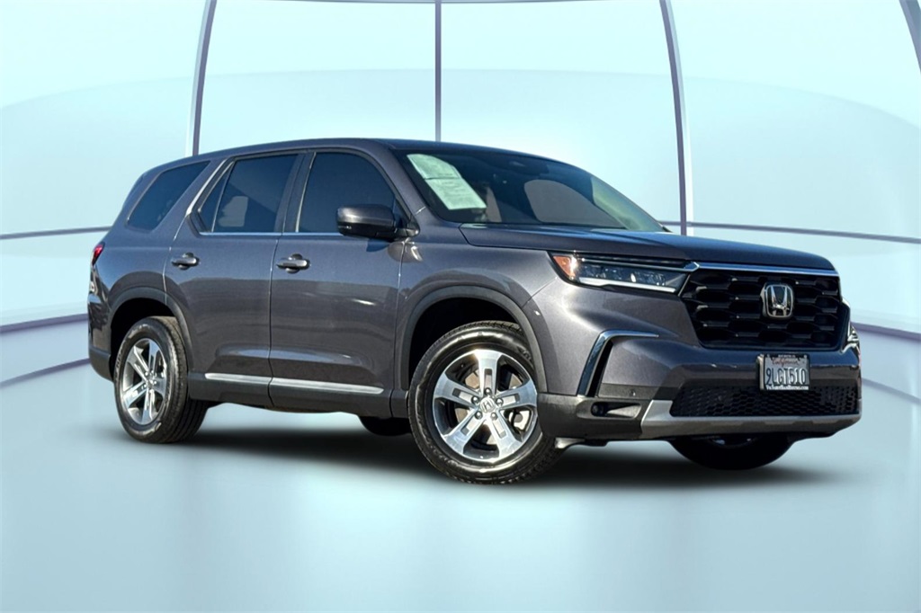 2024 Honda Pilot EX-L photo 2