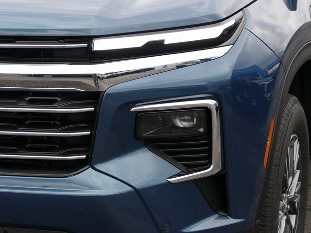 2026 Chevrolet Traverse photo 4