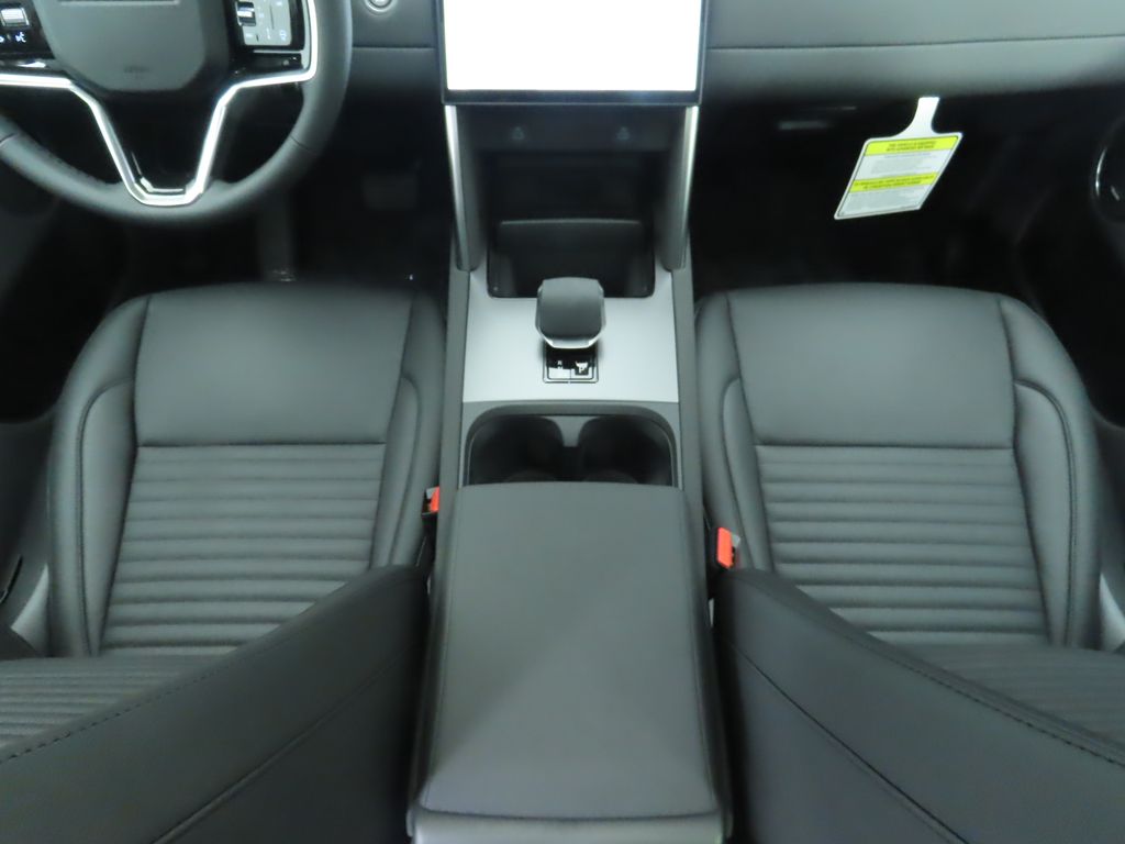 2025 Land Rover Discovery Sport S photo 15