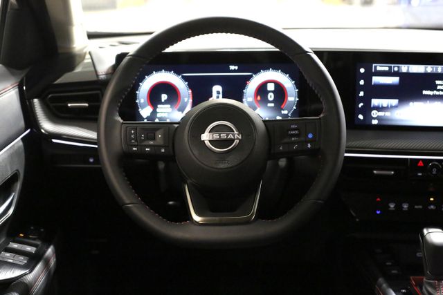 2025 Nissan Kicks SR photo 12