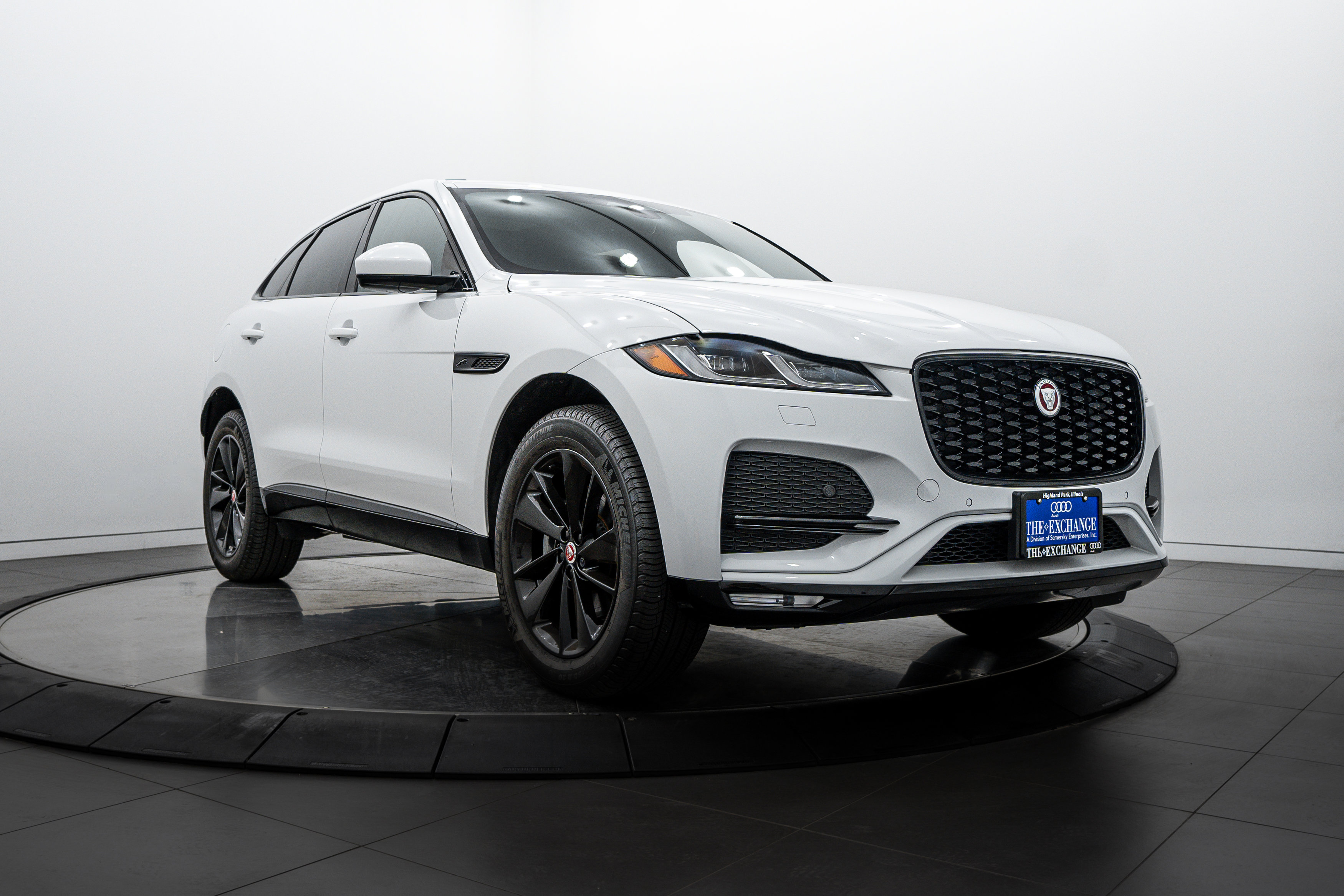 2022 Jaguar F-Pace