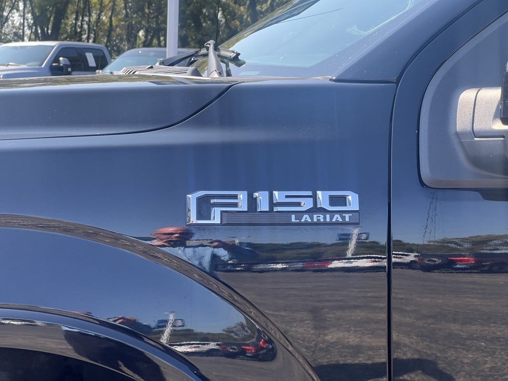 2018 Ford F-150 Lariat photo 13