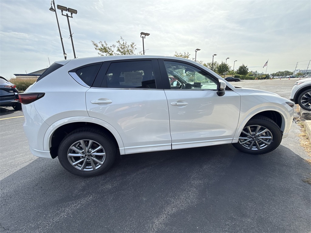 2025 Mazda CX-5 2.5 Select photo 4