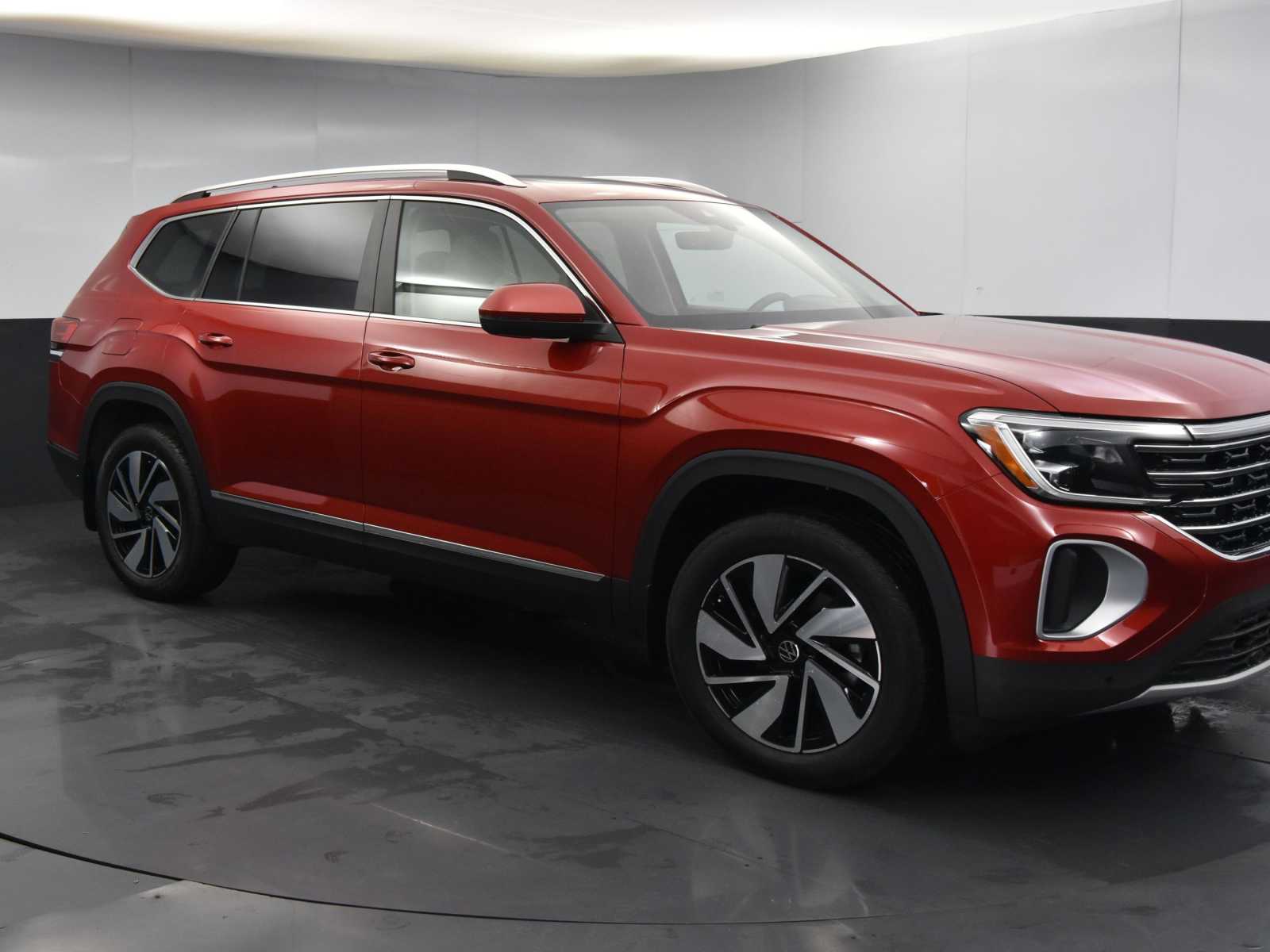 New 2024 Volkswagen Atlas 2.0T SEL Sport Utility in Beaumont RC529448