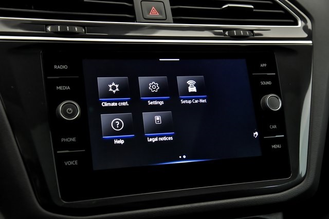 2023 Volkswagen Tiguan SE R-Line Black photo 17
