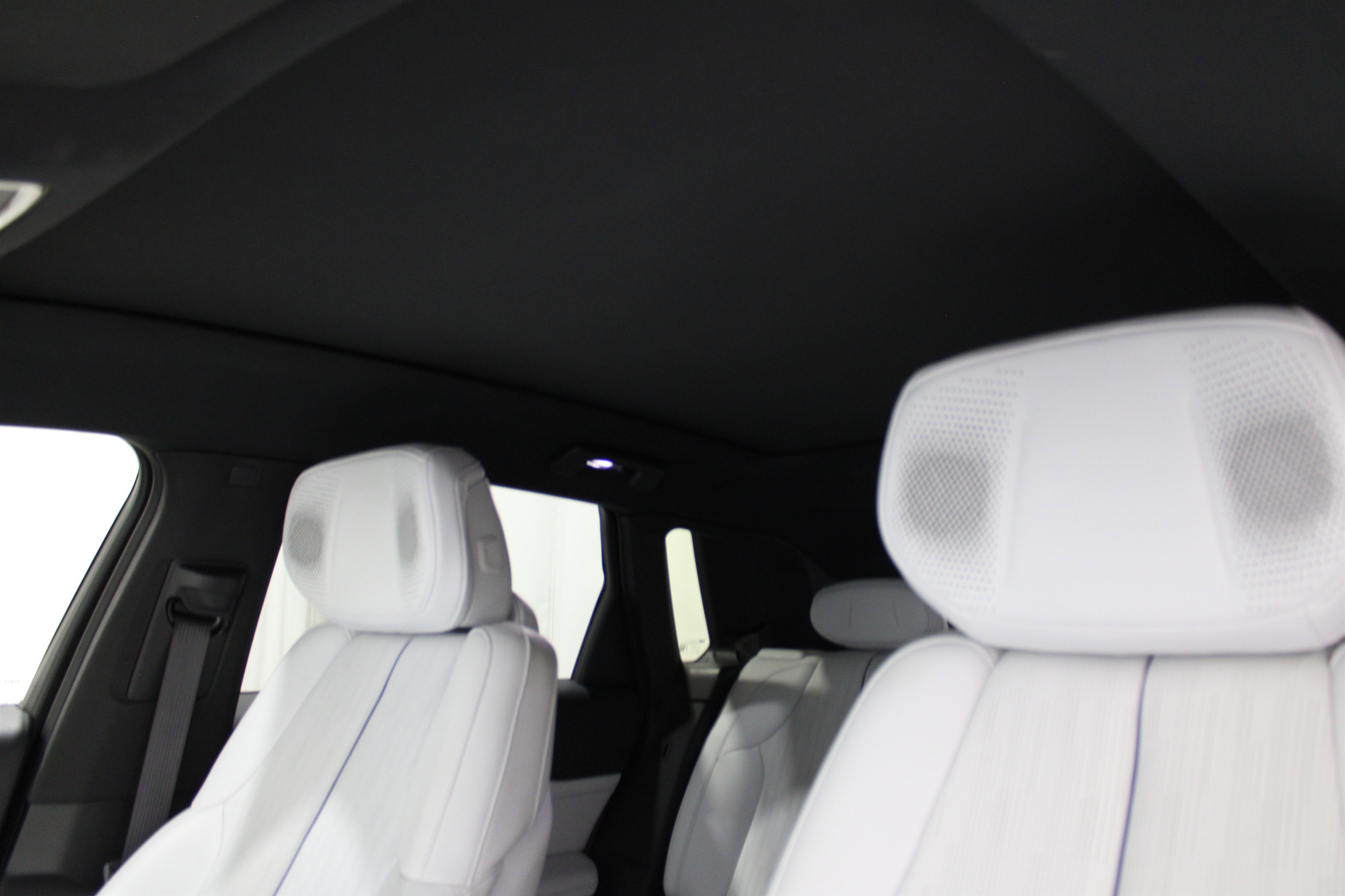 2023 Cadillac Lyriq Luxury photo 18