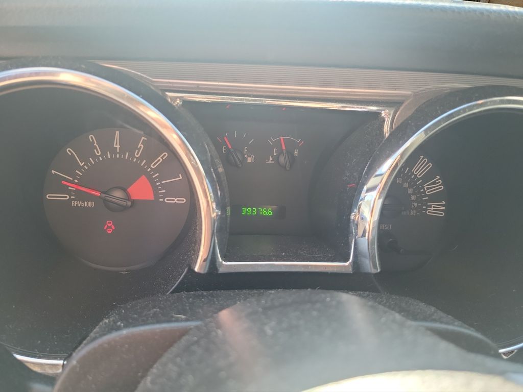2006 Ford Mustang GT photo 20