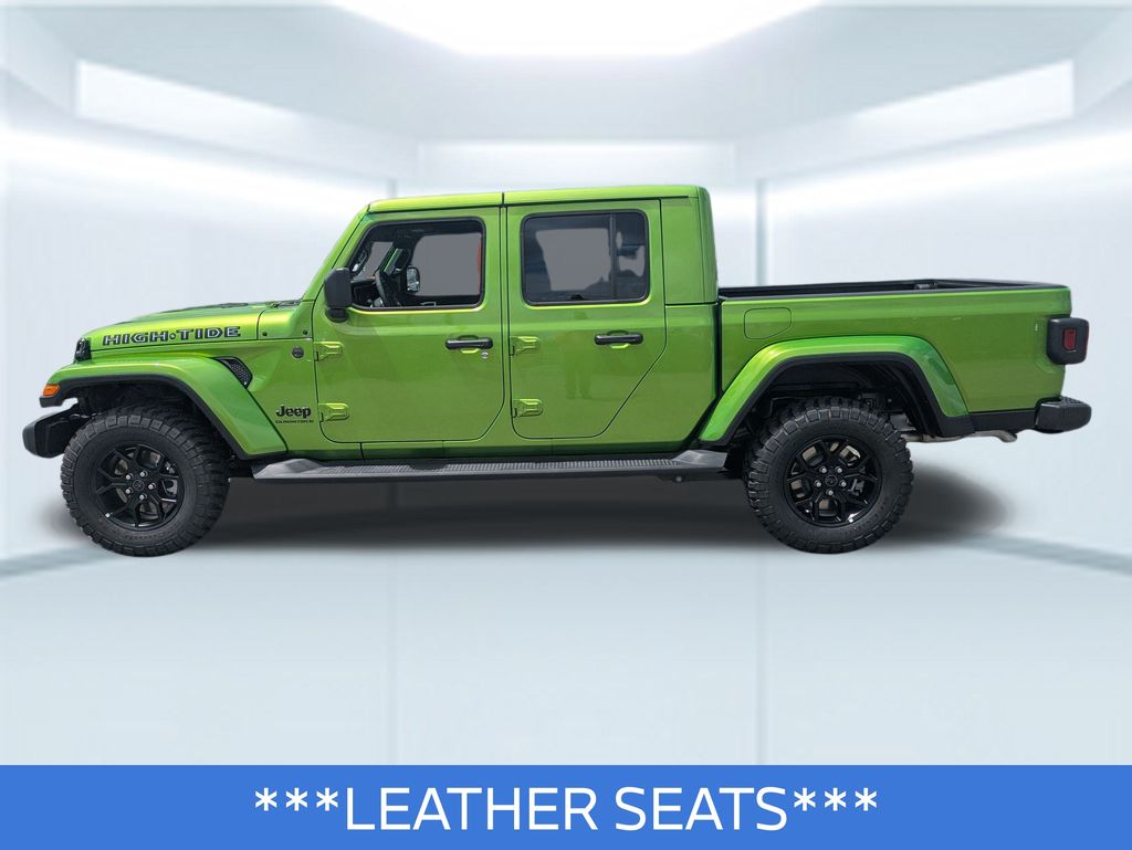 2025 Jeep Gladiator Sport photo 2