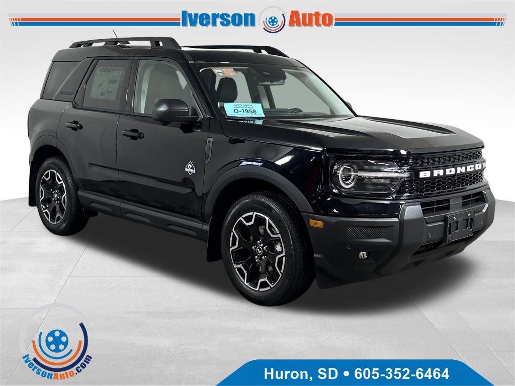 2025 Ford Bronco Sport Outer Banks's photo