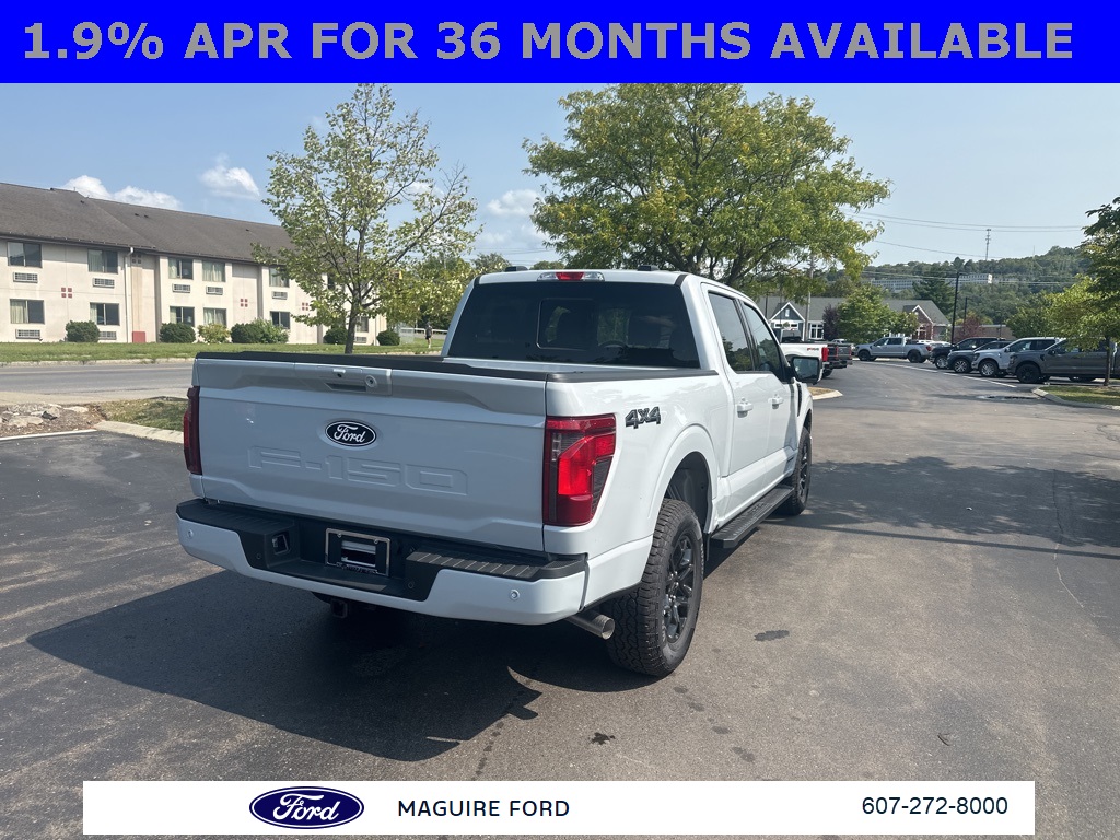 2025 Ford F-150 XLT photo 4
