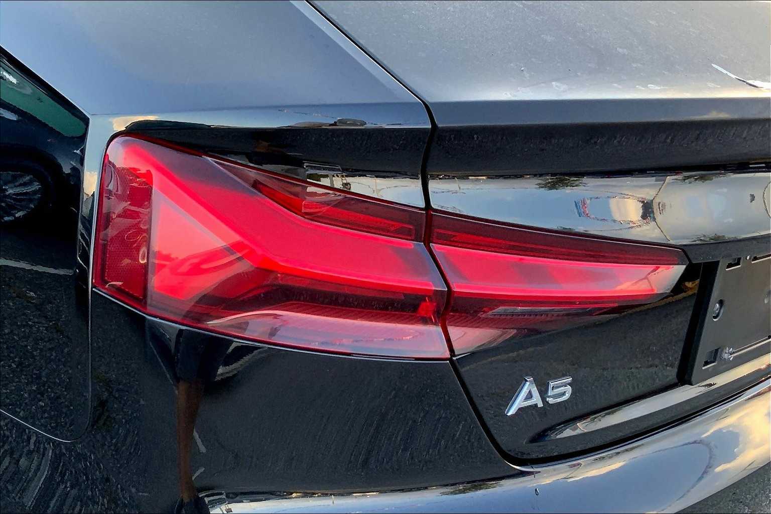2022 Audi A5 Quattro Premium photo 25