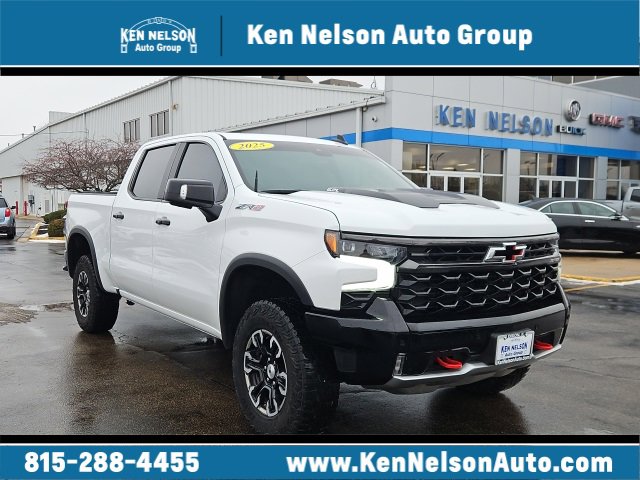 2025 Chevrolet Silverado 1500 ZR2's photo