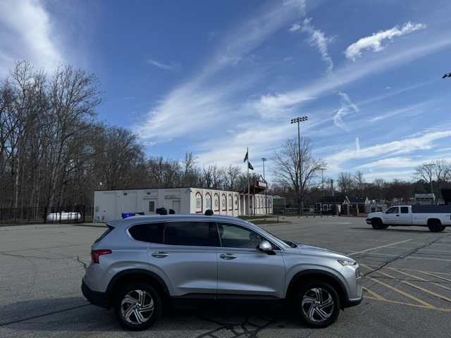 2023 Hyundai Santa Fe SEL photo 4