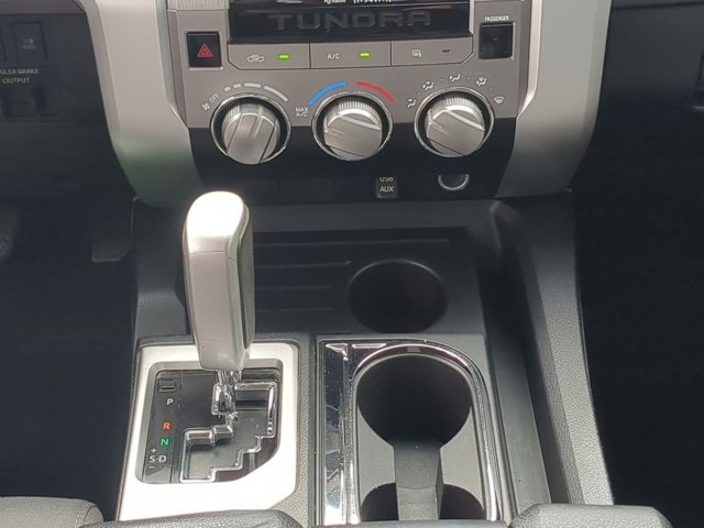 2016 Toyota Tundra SR5 photo 15