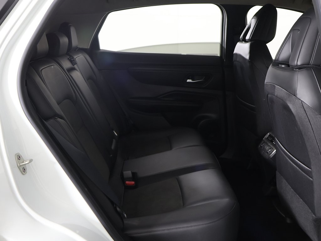 2023 Nissan ARIYA Engage Evolve+ Empower photo 24