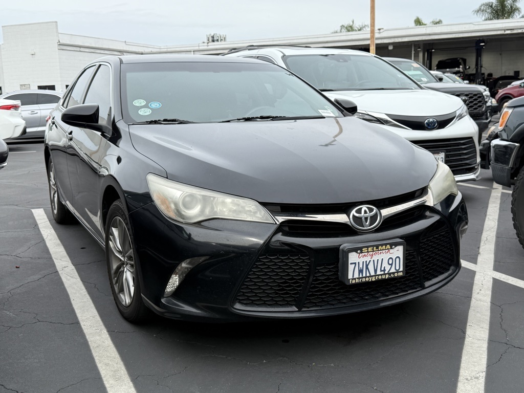 2017 Toyota Camry SE