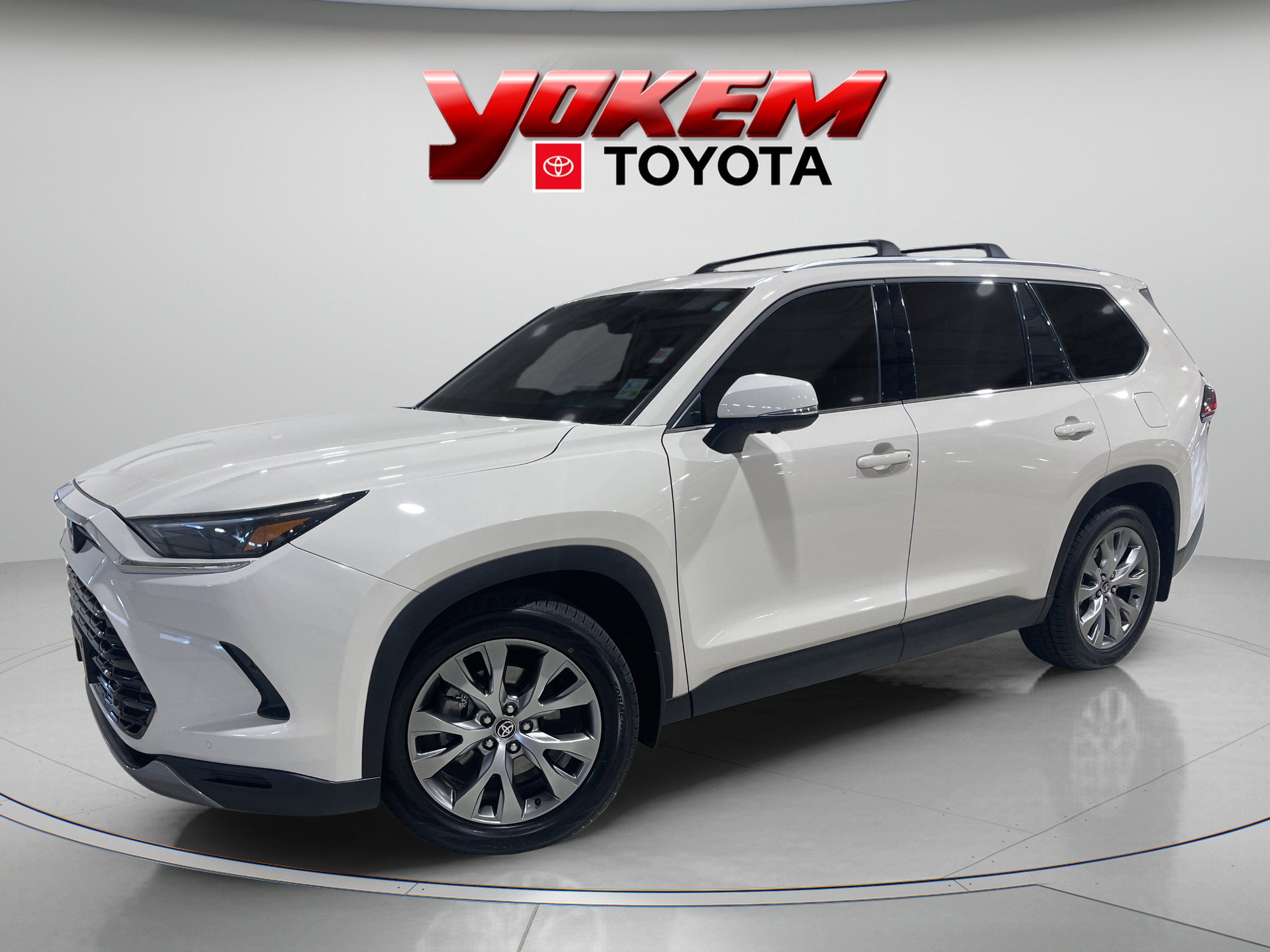 2024 Toyota Grand Highlander Limited's photo