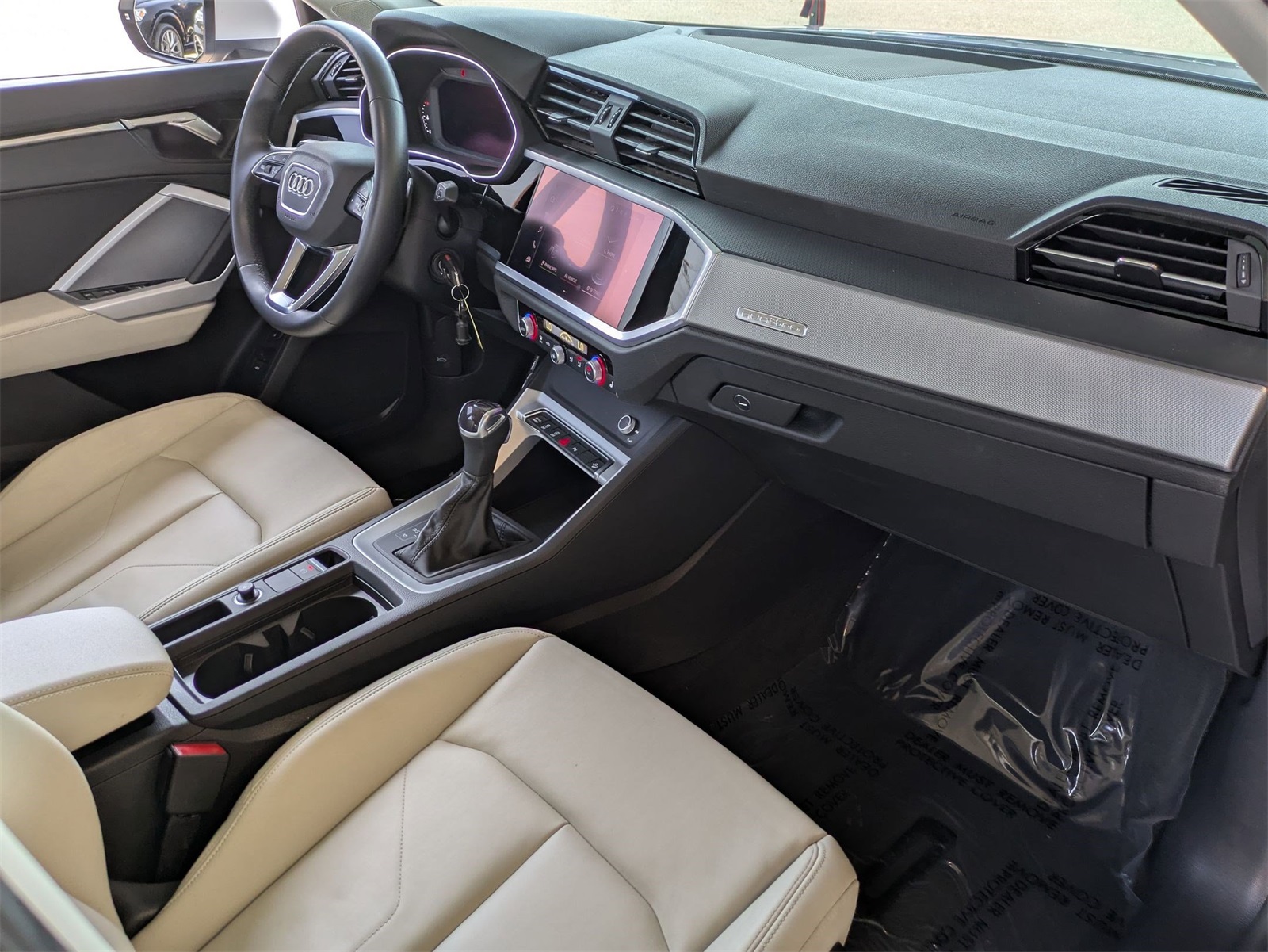 2022 Audi Q3 S line Premium photo 20