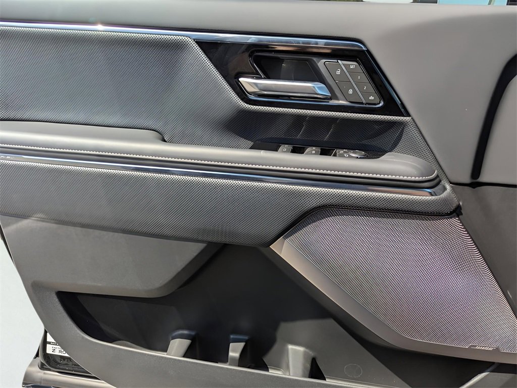 2026 Gmc Sierra Denali photo 11