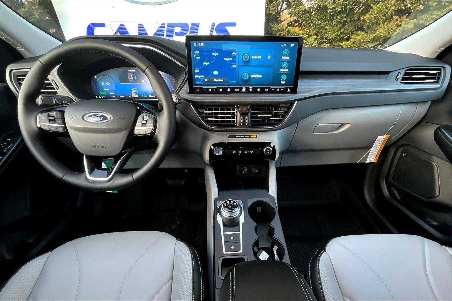 2025 Ford Escape Premium photo 5