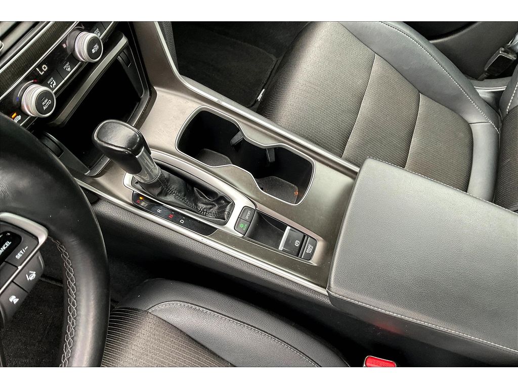 2019 Honda Accord Sport 1.5T photo 16