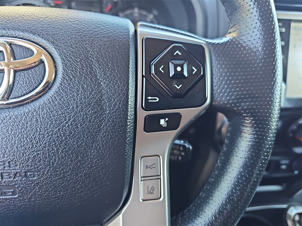 2024 Toyota 4Runner SR5 Premium photo 16