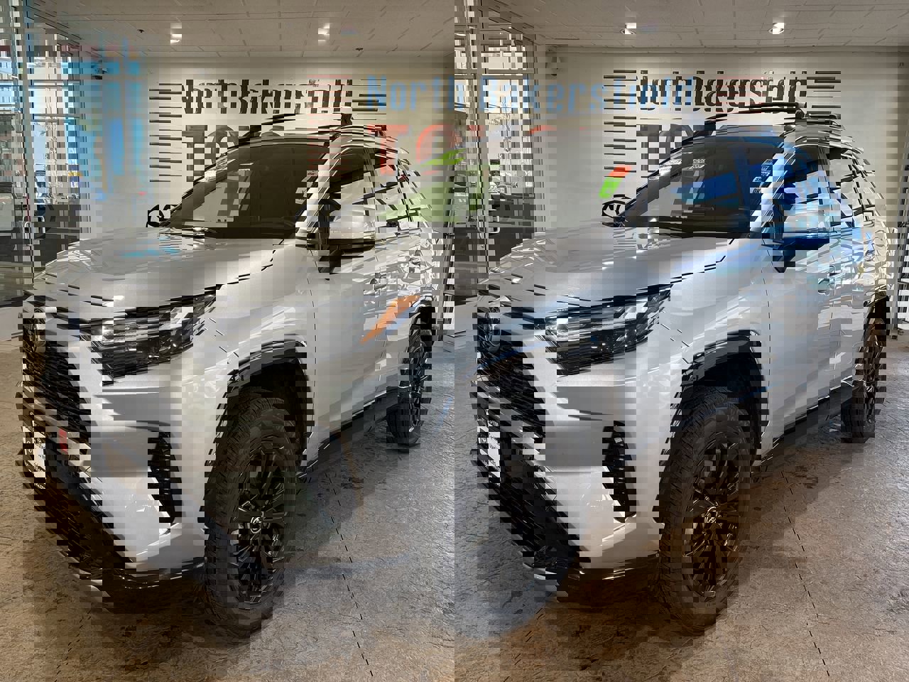 2024 Toyota RAV4 SE's photo