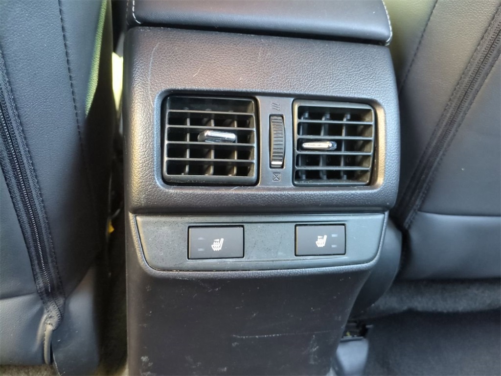 2016 Subaru Legacy 2.5i photo 24