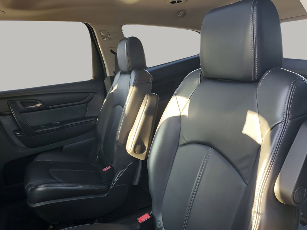 2013 Chevrolet Traverse 2LT photo 16
