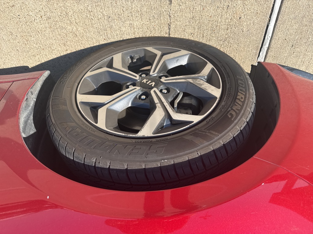 2019 Kia Forte LXS photo 4