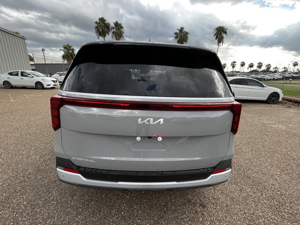2026 Kia Carnival EX photo 6