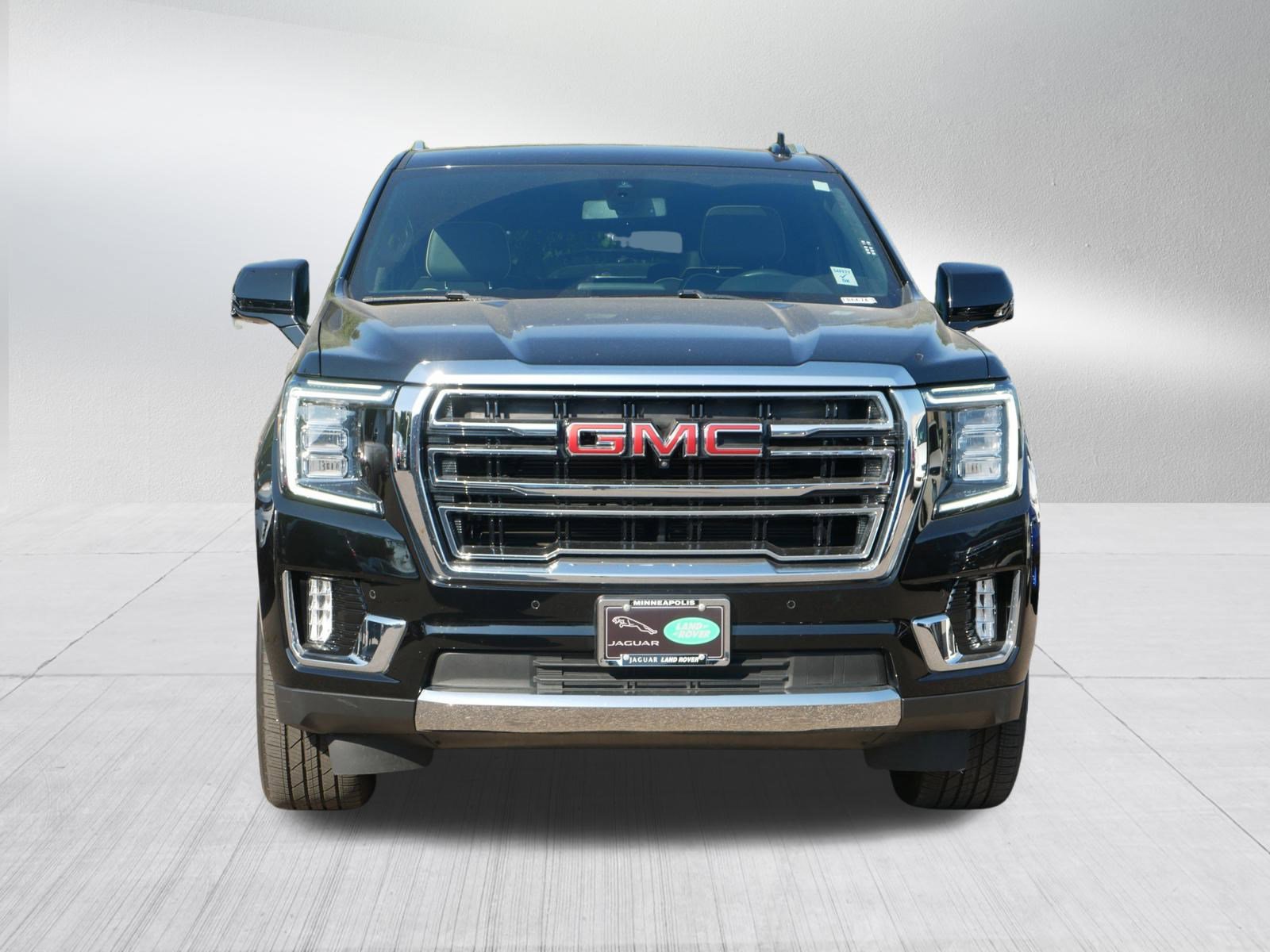 Used 2021 GMC Yukon XL SLT with VIN 1GKS2GKD4MR435587 for sale in Minneapolis, Minnesota