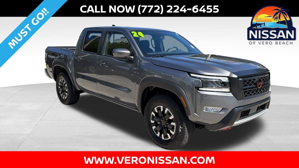 2024 Nissan Frontier PRO-4X's photo