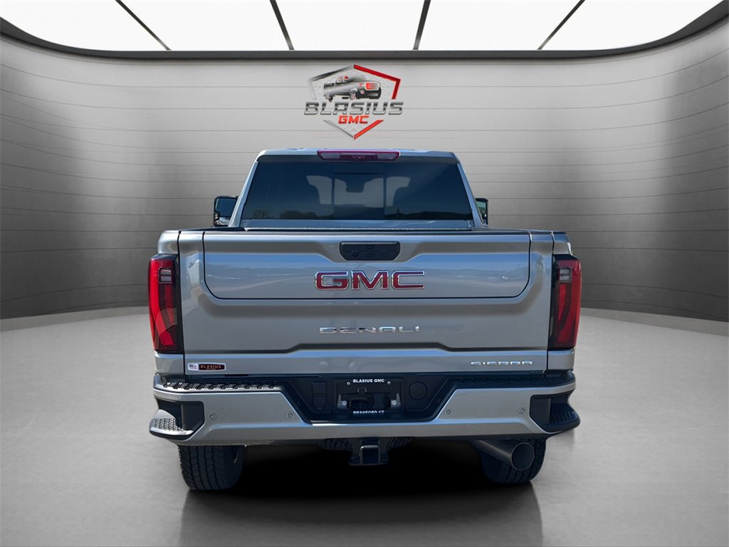2025 Gmc Sierra 2500 HD Denali photo 4