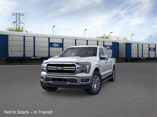 2025 Ford F-150 Lariat photo 2