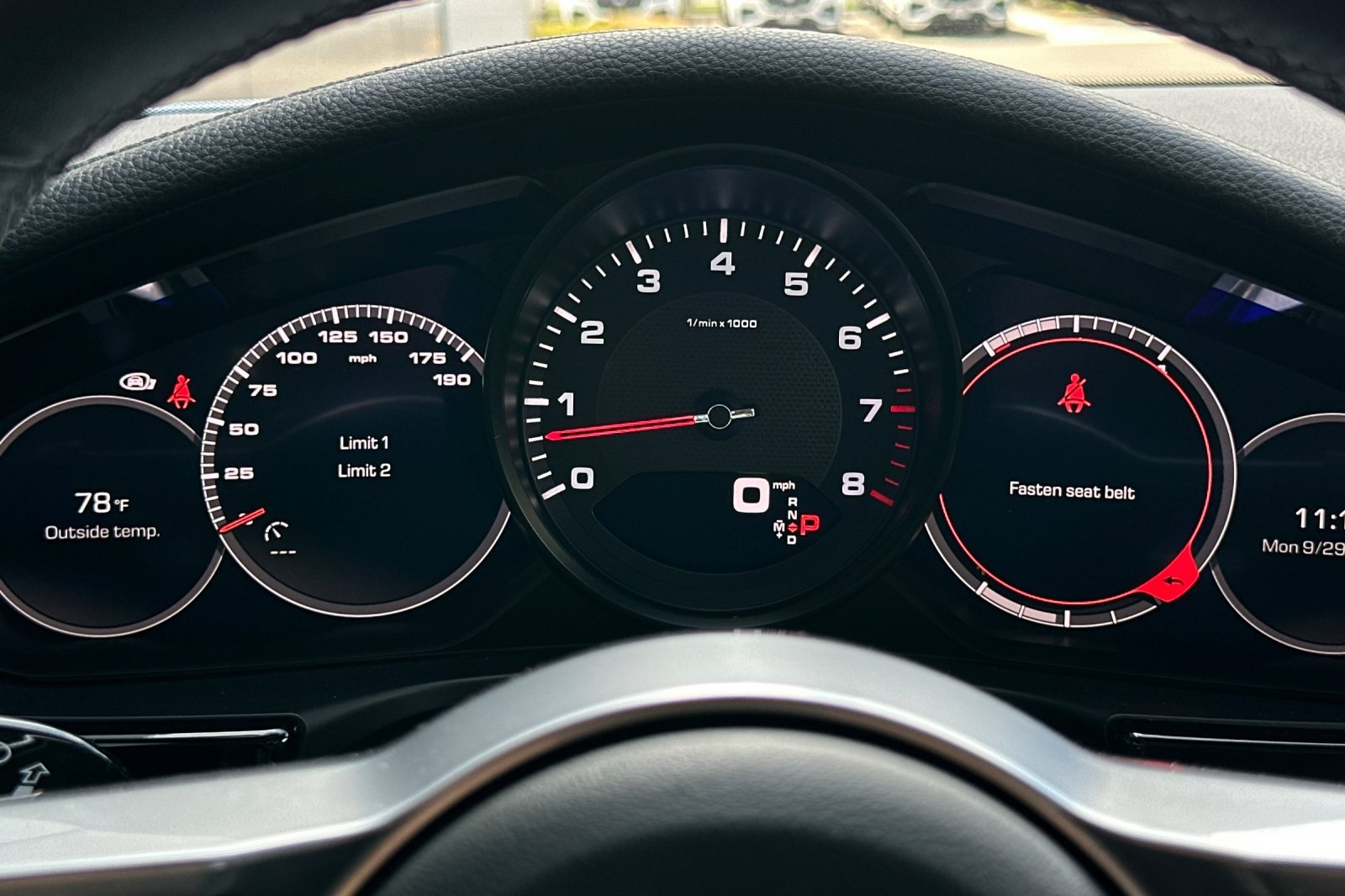 2018 Porsche Panamera 4 photo 31