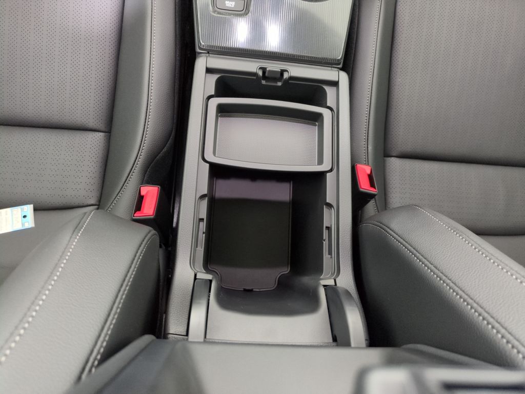 2025 Honda Civic Hatchback Hybrid Sport Touring photo 18