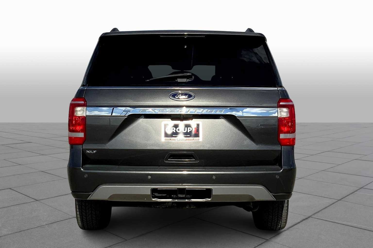 2021 Ford Expedition XLT photo 4