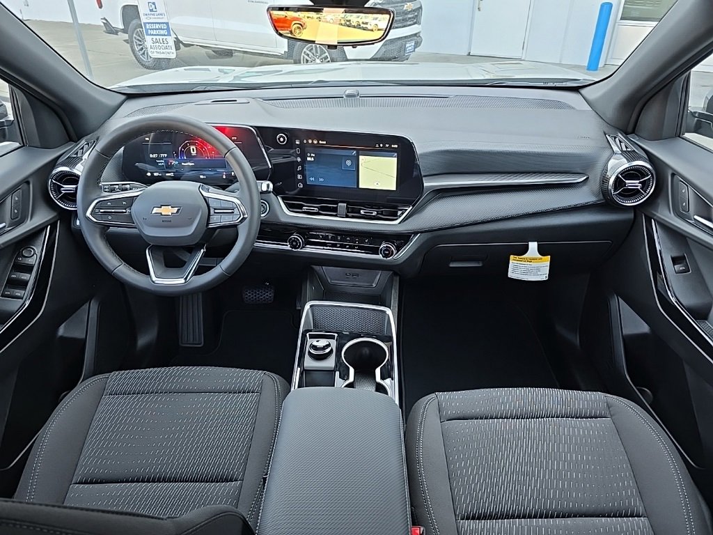 2026 Chevrolet Equinox LT photo 23