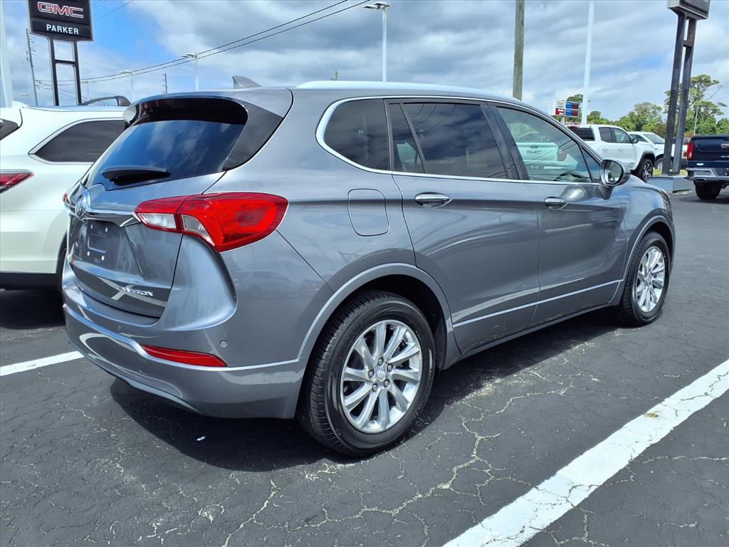 2020 Buick Envision Essence photo 2