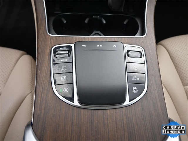 2022 Mercedes Benz GLC 300 photo 3