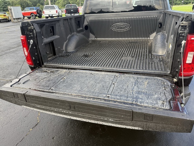2023 Ford F-150 XLT photo 9