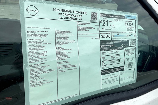 2025 Nissan Frontier SV photo 14