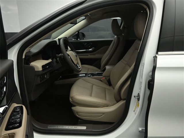 2023 LINCOLN CORSAIR - Image 10